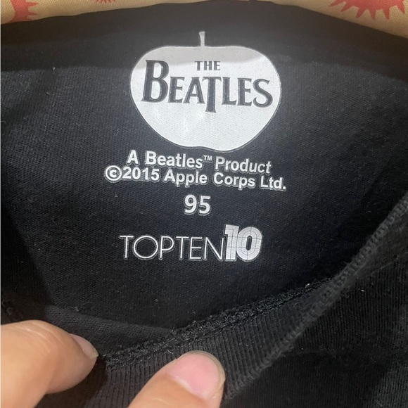 Top ten Beatles tee shirt. Used . Size medium - Picture 2 of 4
